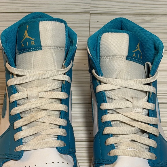 Nike Air Jordan 1 Mid Teal Blue White Gum Sole Men’s Size 10 DQ8426-400 Aquatone - Picture 7 of 12